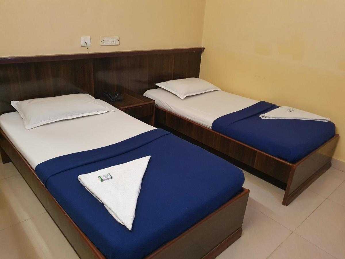 Bhimas Inn -Puratchi Thalaivar Dr M G Ramachandran Central Railway Station チェンナイ エクステリア 写真