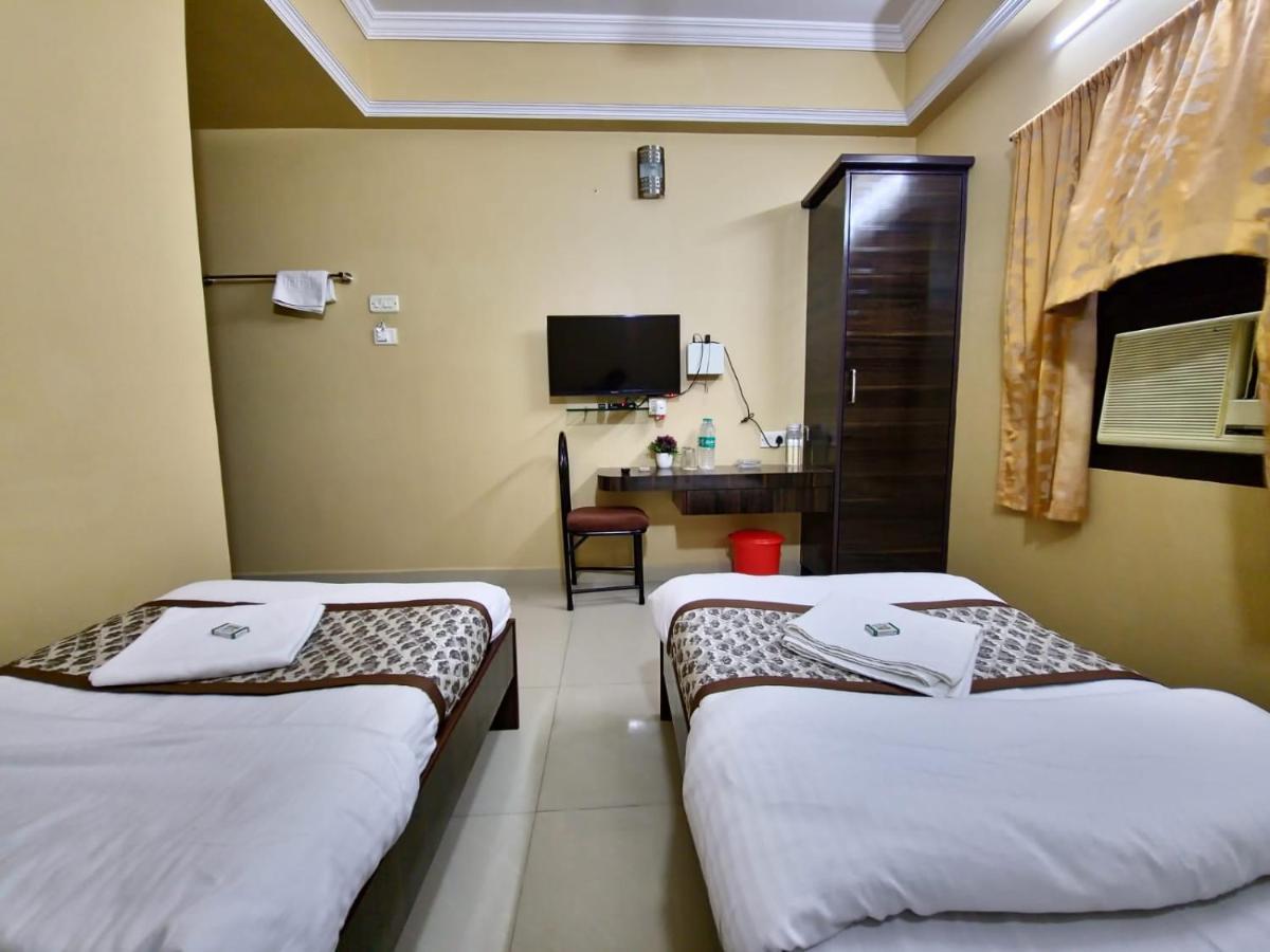 Bhimas Inn -Puratchi Thalaivar Dr M G Ramachandran Central Railway Station チェンナイ エクステリア 写真